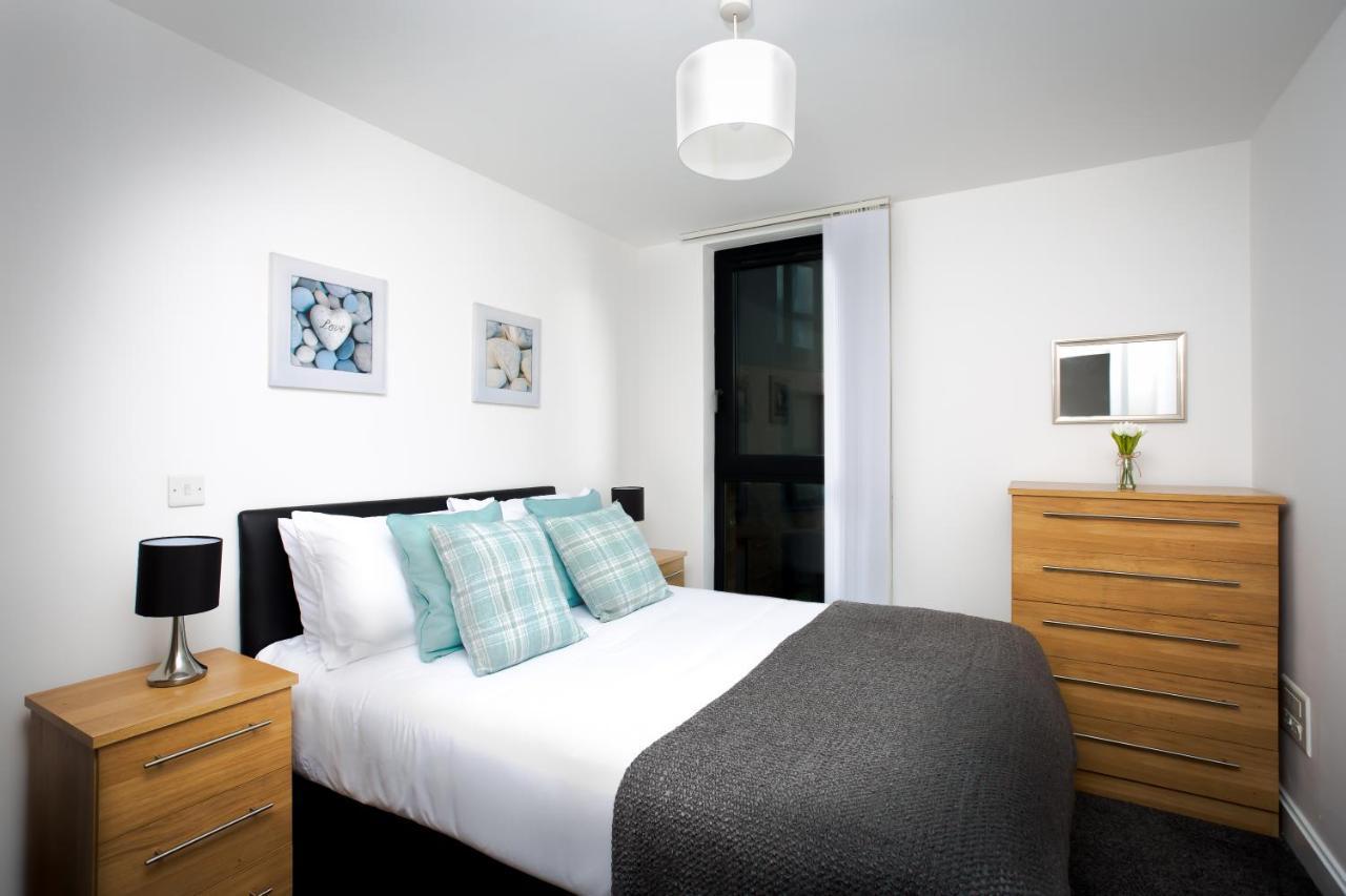 Absolute Stays On Essex - Chinatown - Hippodrome - Alexandra Theatre - Bull Ring - The Rep - B'Ham Intl Airport - Free Wifi - Free Parking - Contractors - Corporates Birmingam Exterior foto